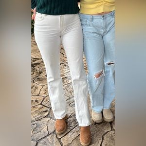 Abercrombie & Fitch Ultra High Rise ‘70s Vintage Flare Jean